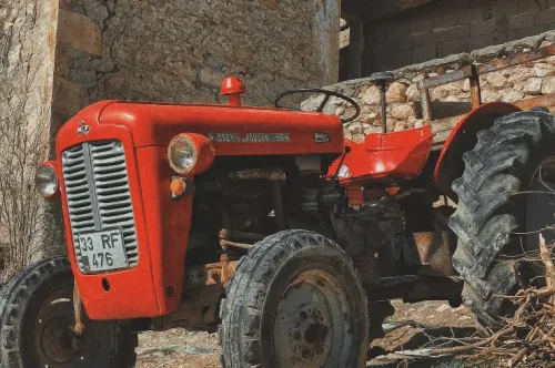 Na šta paziti pri kupovini polovnog traktora?